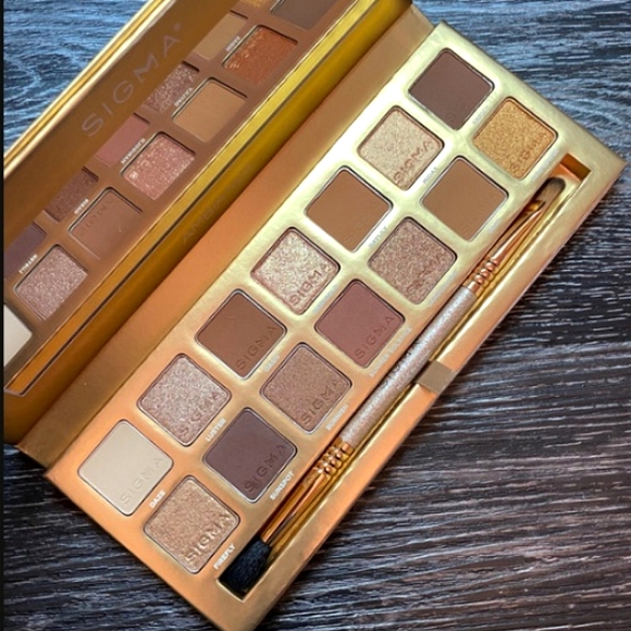Sigma Beauty Ambiance Eyeshadow Palette - Picture 2 of 9